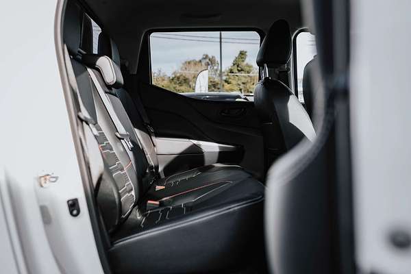2025 Nissan Navara PRO-4X D23 4X4
