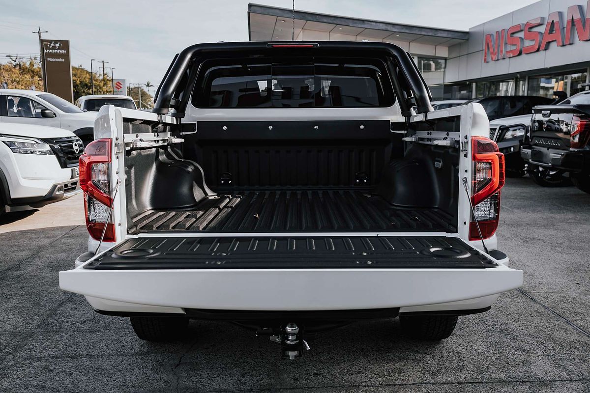 2025 Nissan Navara PRO-4X D23 4X4