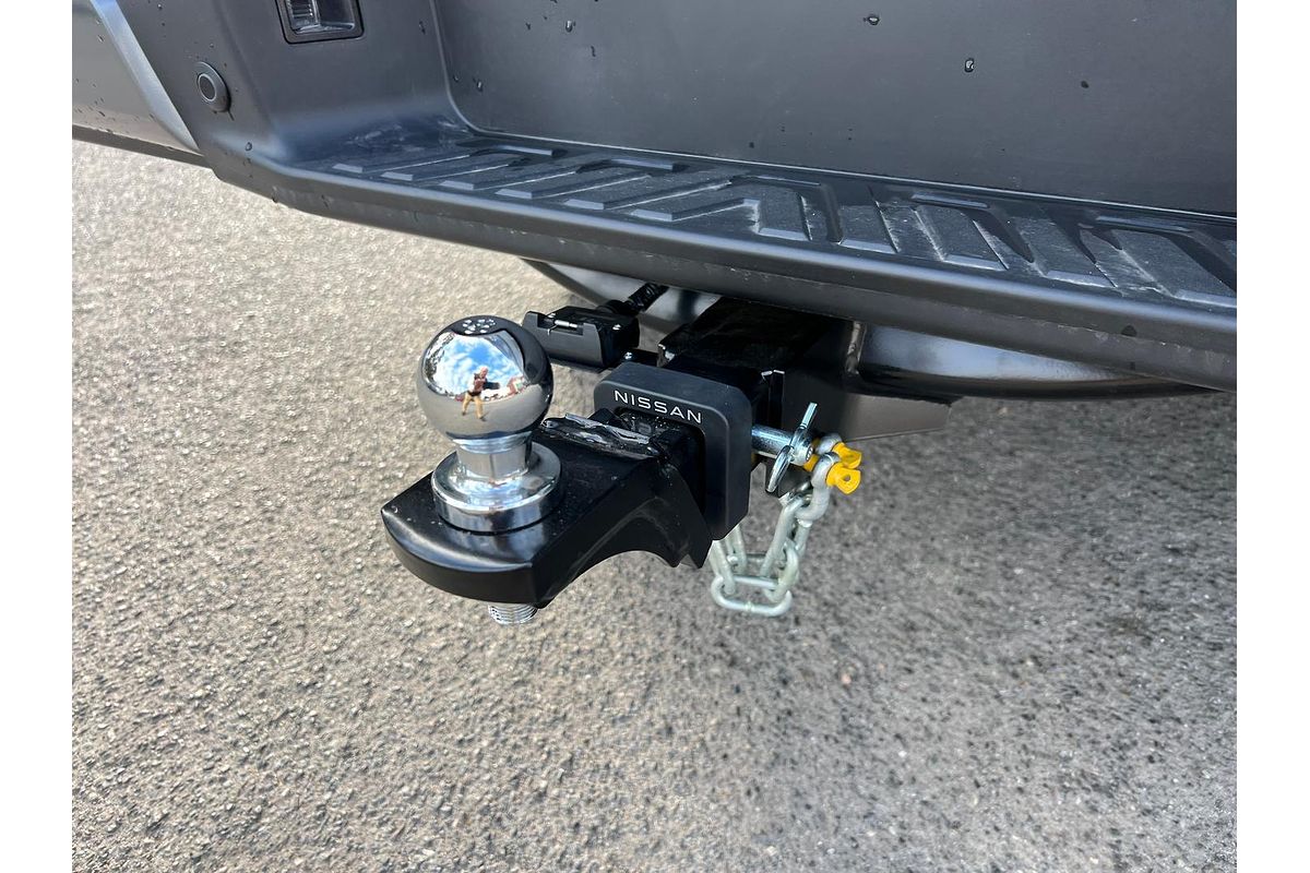 2024 Nissan Navara ST D23 4X4