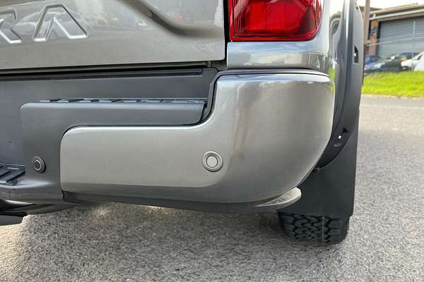 2024 Nissan Navara ST D23 4X4