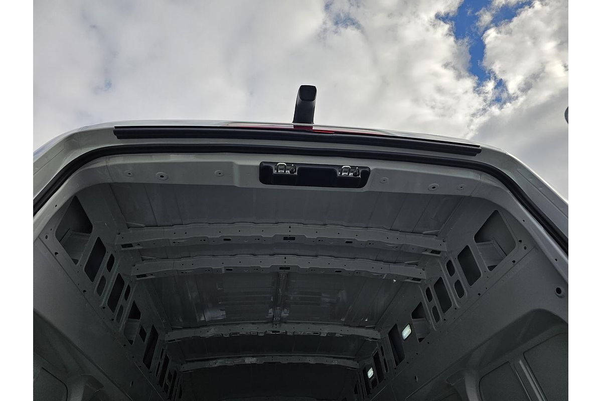 2025 LDV Deliver 9 LWB
