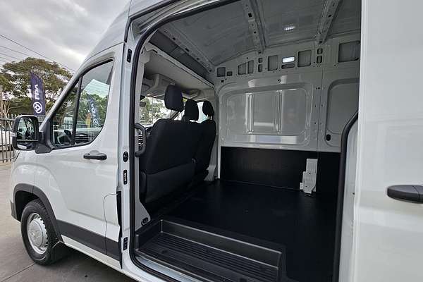 2025 LDV Deliver 9 LWB
