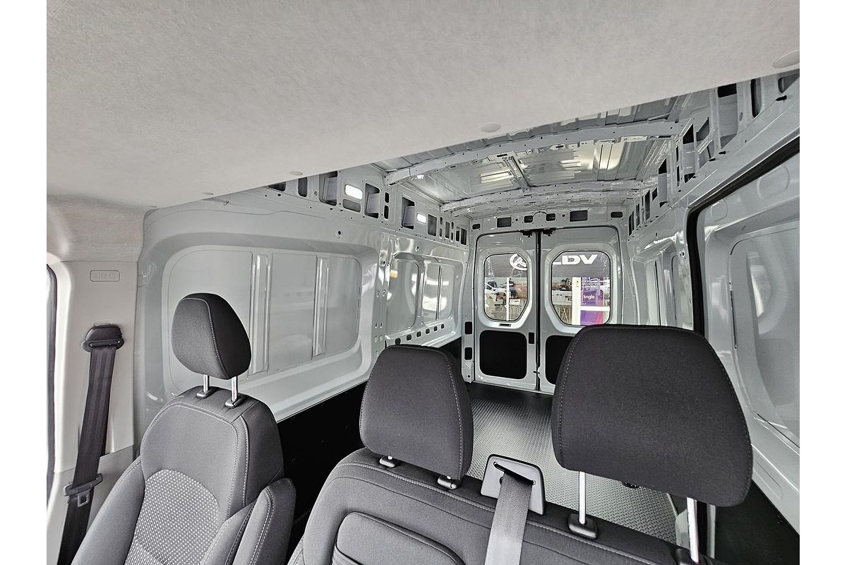 2025 LDV Deliver 9 LWB