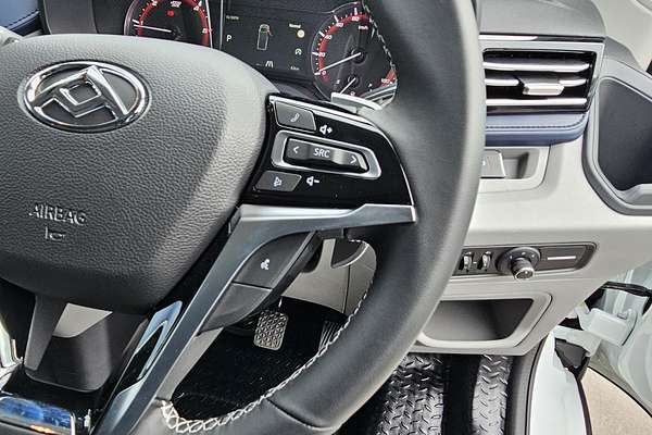 2025 LDV Deliver 9 LWB