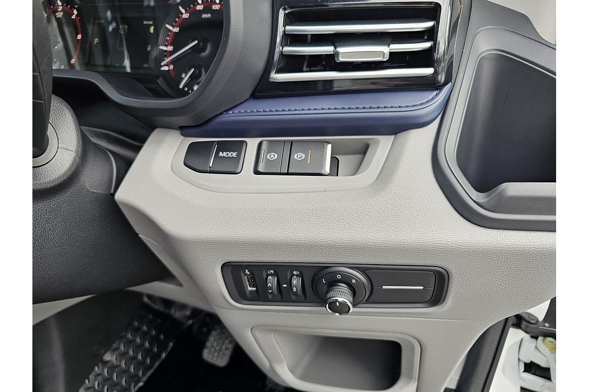 2025 LDV Deliver 9 LWB