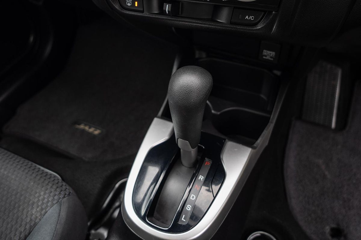 2018 Honda Jazz VTi GF