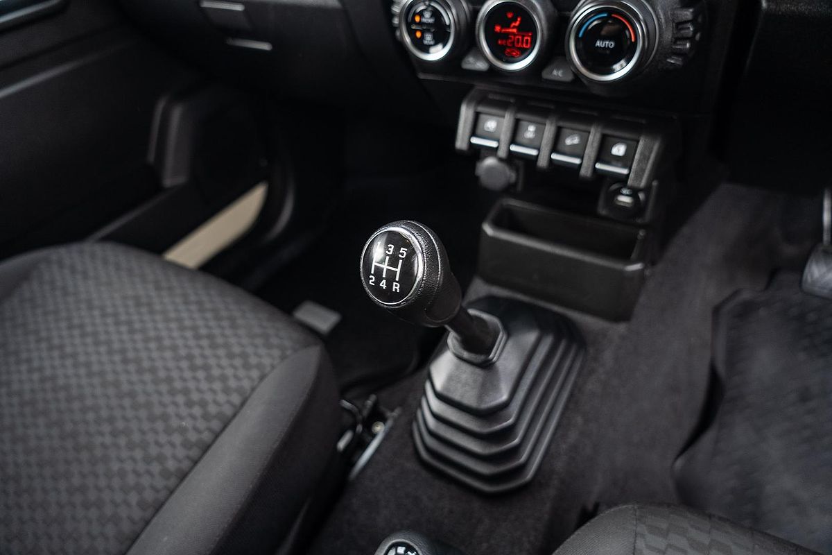 2021 Suzuki Jimny GLX GJ