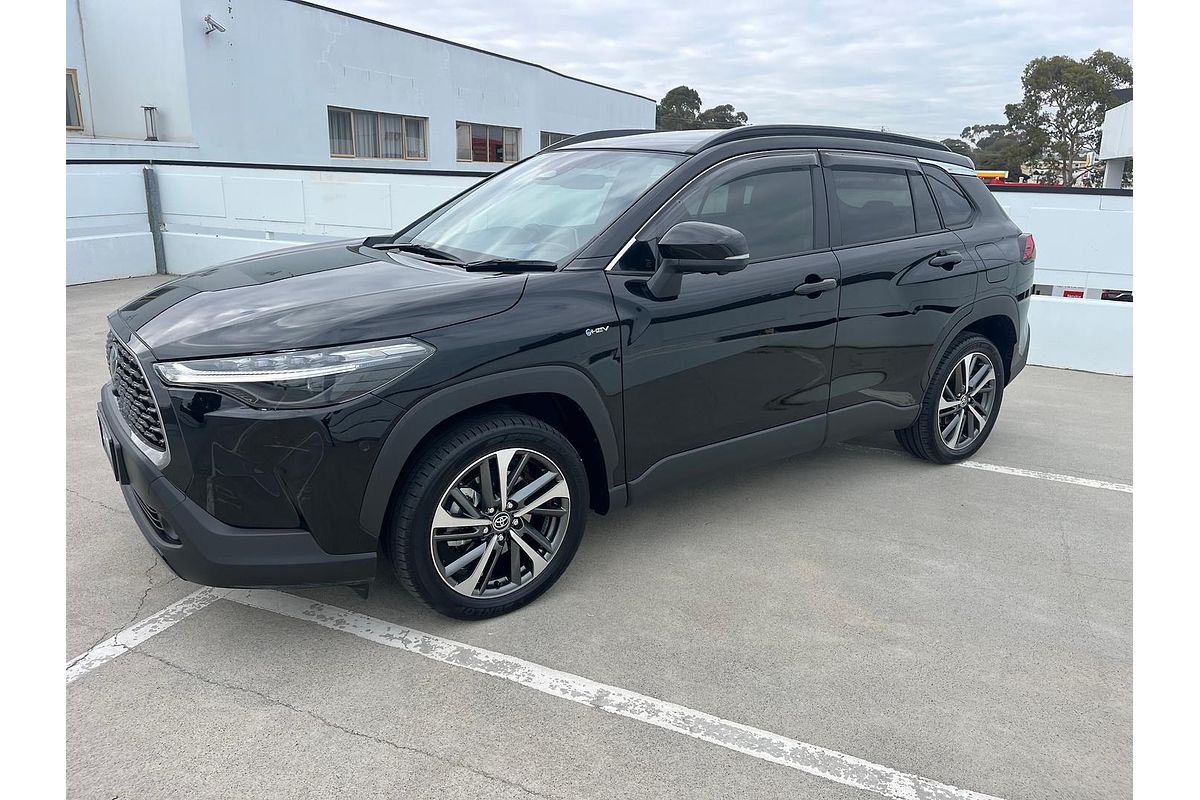 2024 Toyota Corolla Cross Atmos MXGH15R