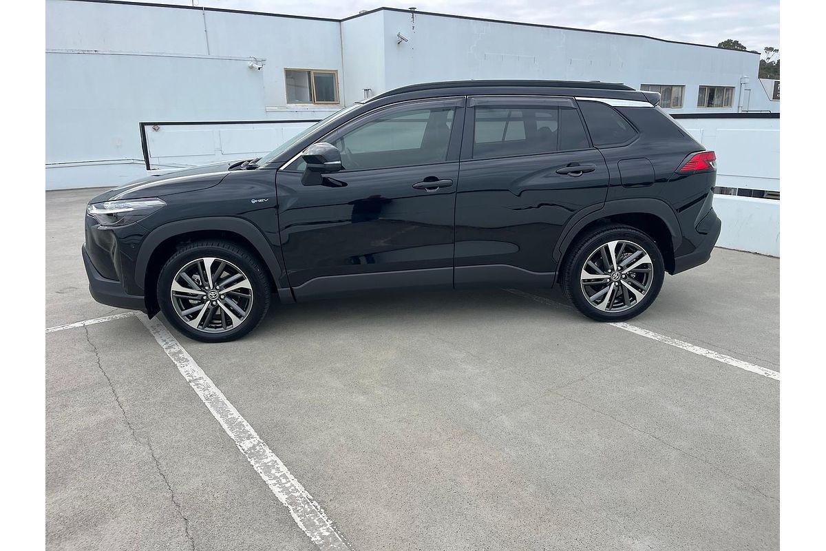 2024 Toyota Corolla Cross Atmos MXGH15R