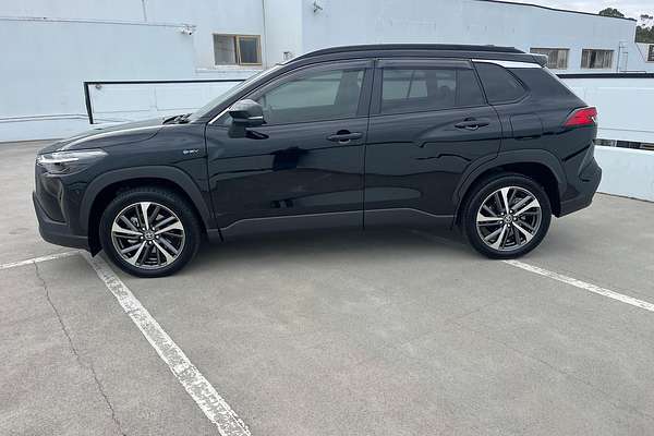 2024 Toyota Corolla Cross Atmos MXGH15R