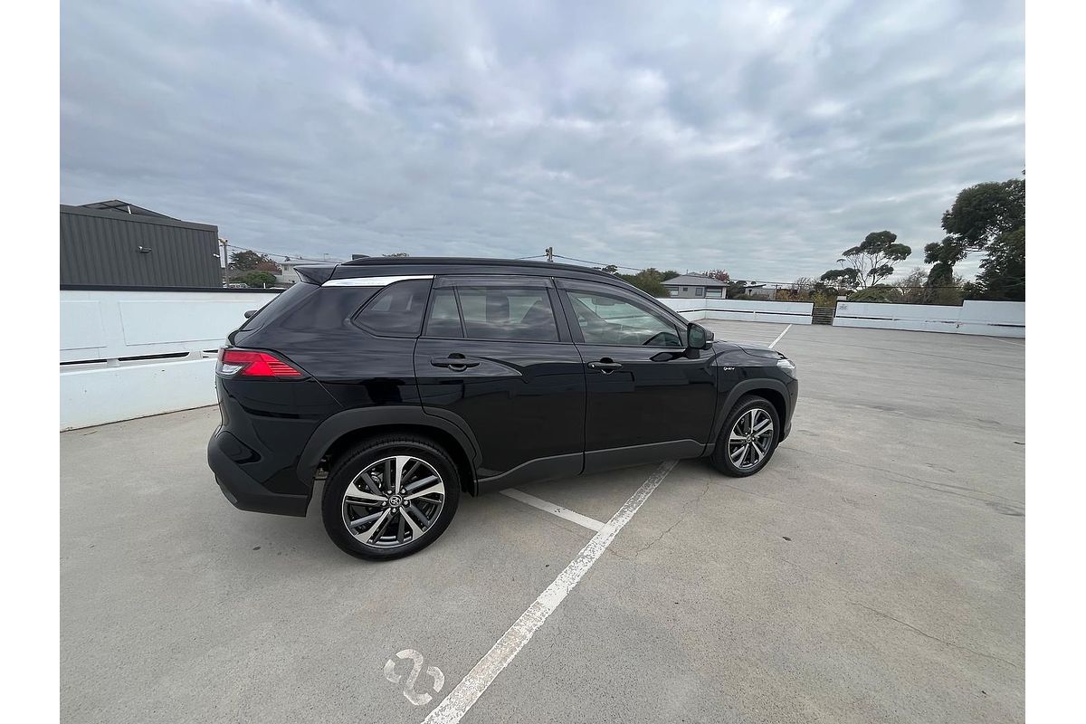 2024 Toyota Corolla Cross Atmos MXGH15R