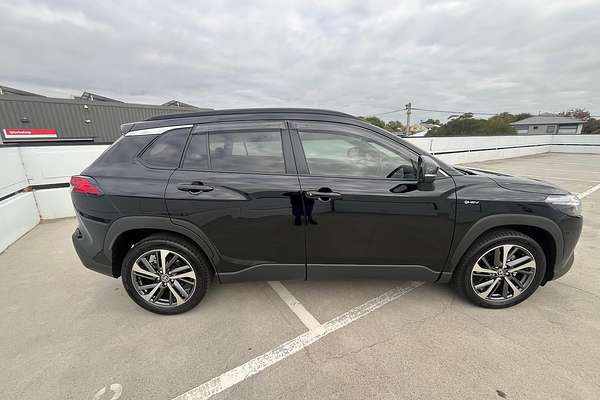 2024 Toyota Corolla Cross Atmos MXGH15R