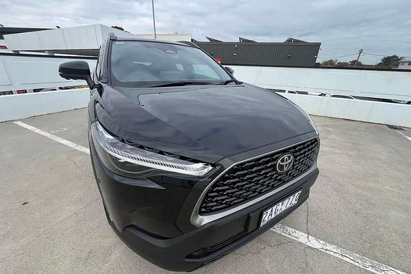 2024 Toyota Corolla Cross Atmos MXGH15R