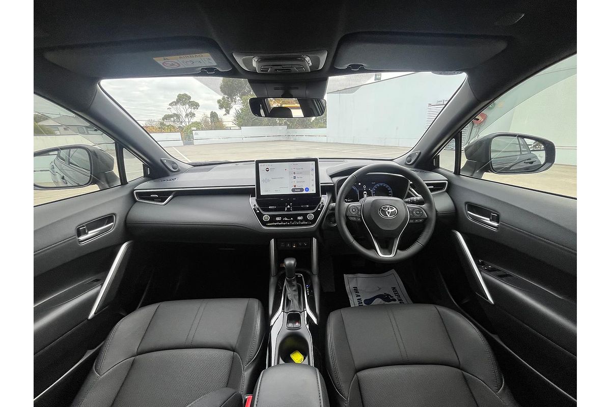 2024 Toyota Corolla Cross Atmos MXGH15R