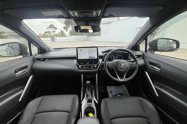 2024 Toyota Corolla Cross Atmos MXGH15R