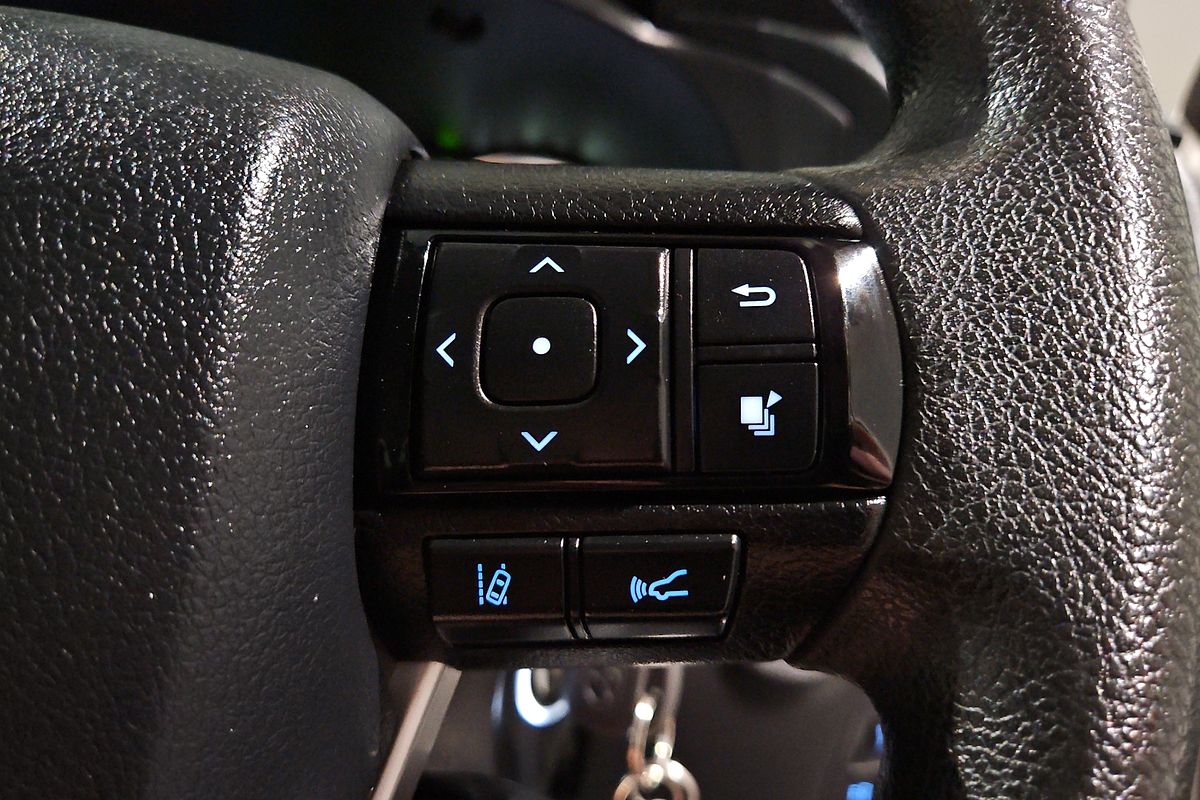 2021 Toyota Hilux SR GUN126R 4X4