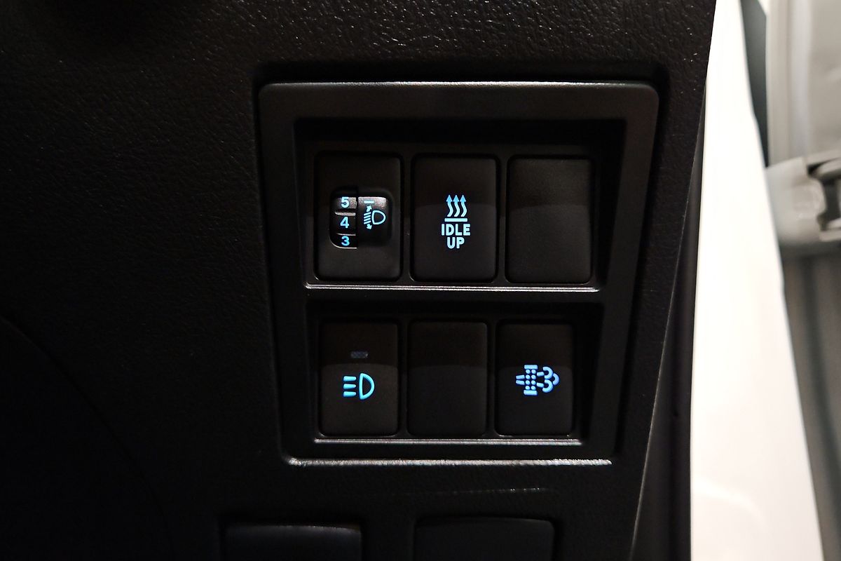 2021 Toyota Hilux SR GUN126R 4X4