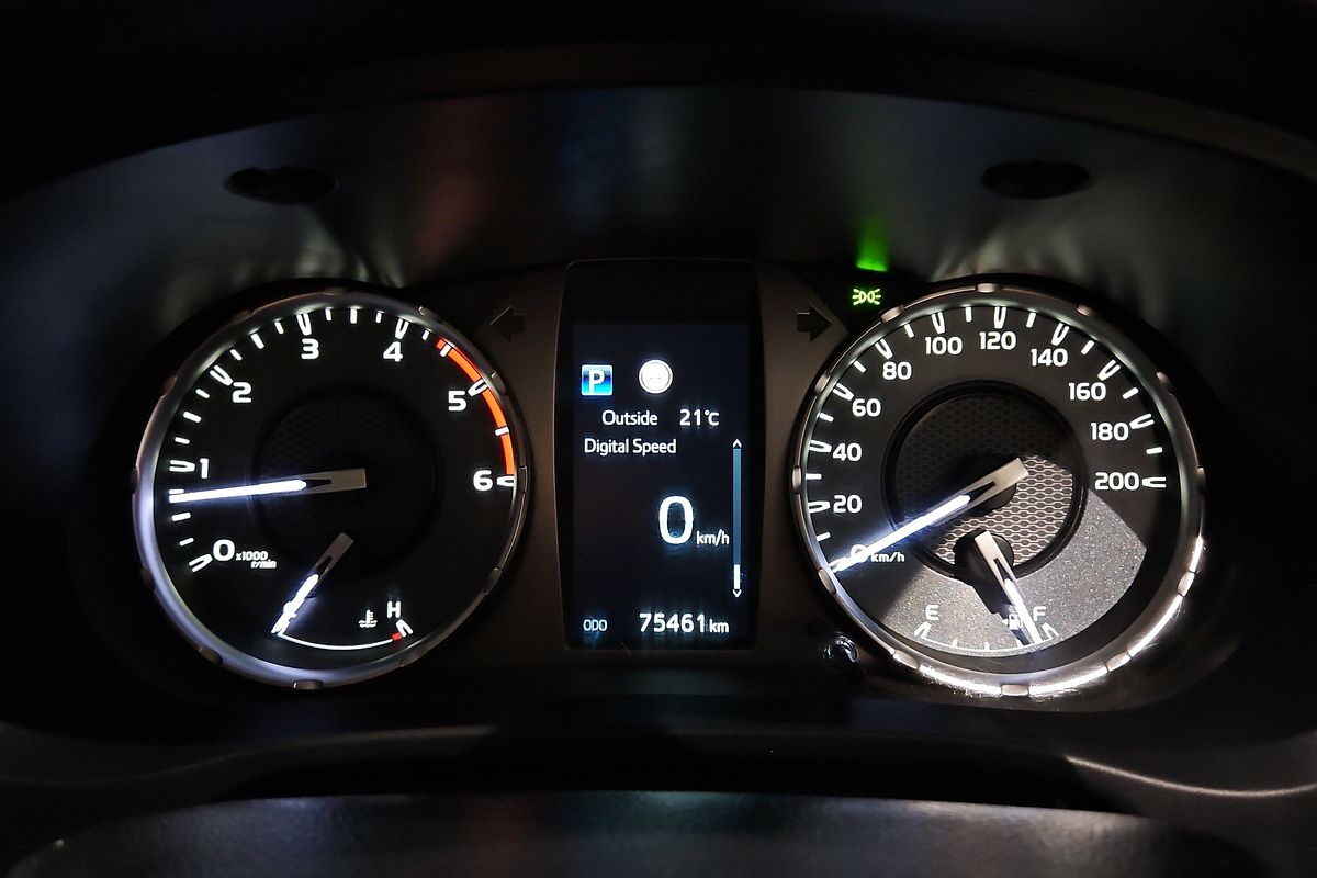 2021 Toyota Hilux SR GUN126R 4X4