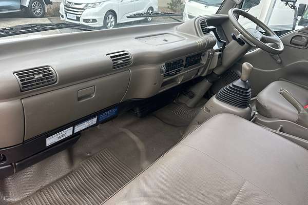 1997 Isuzu NPS 4X4 300