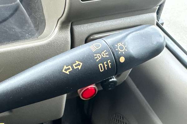 1997 Isuzu NPS 4X4 300