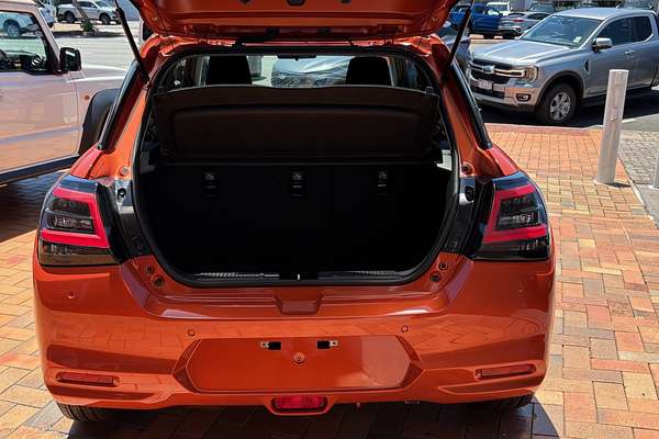 2024 Suzuki Swift Hybrid Plus UZ