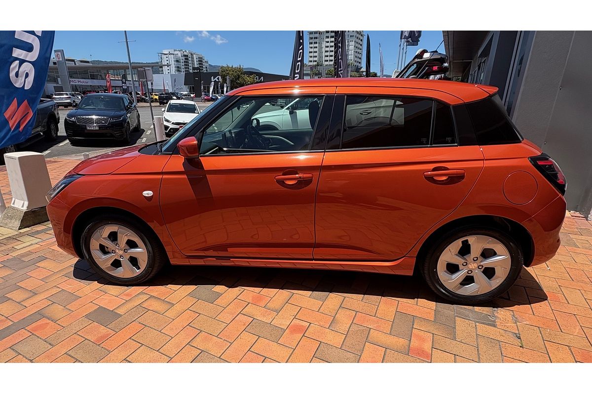 2024 Suzuki Swift Hybrid Plus UZ