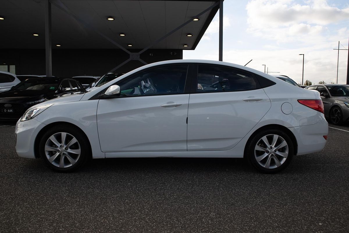2018 Hyundai Accent Sport RB6