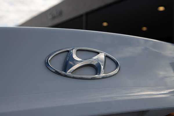 2018 Hyundai Accent Sport RB6