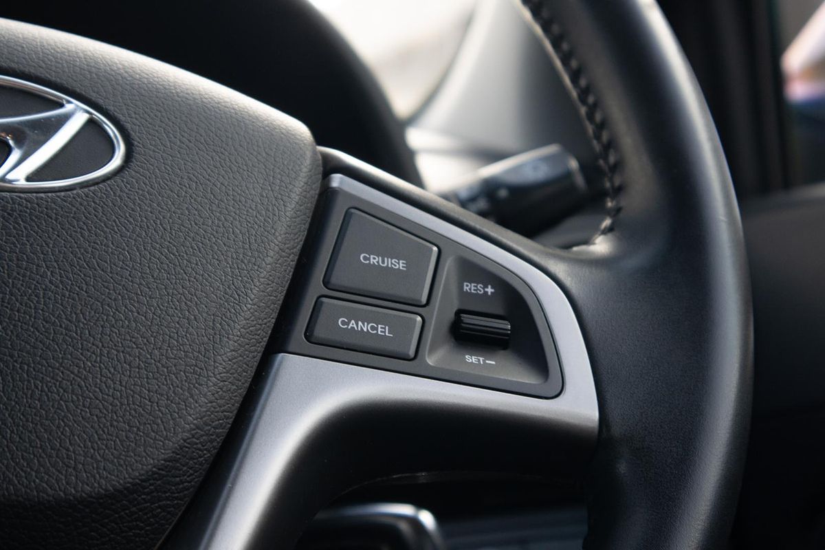 2018 Hyundai Accent Sport RB6