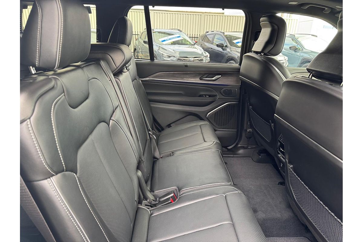 2023 Jeep Grand Cherokee Overland WL