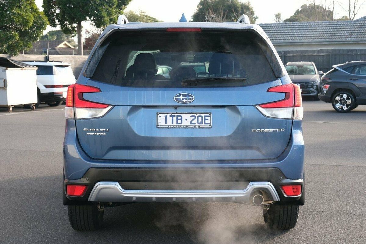2022 Subaru Forester 2.5i-S S5