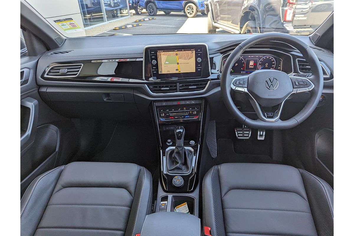 2024 Volkswagen T-Roc 140TSI R-Line D11