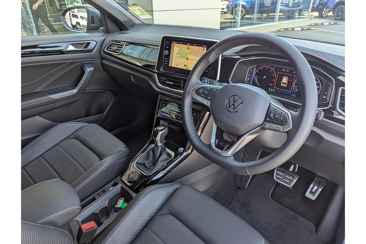 2024 Volkswagen T-Roc 140TSI R-Line D11