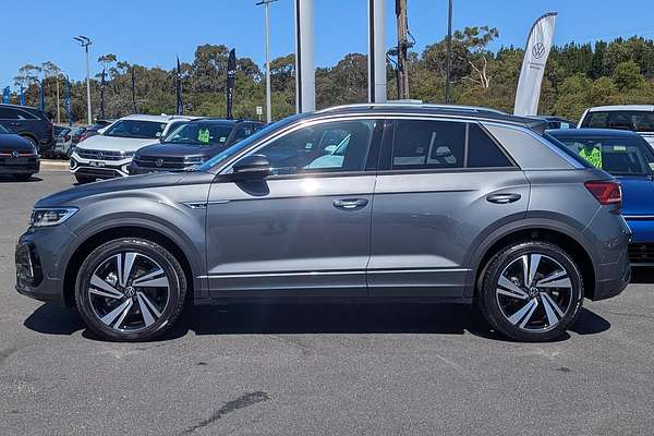 2024 Volkswagen T-Roc 140TSI R-Line D11