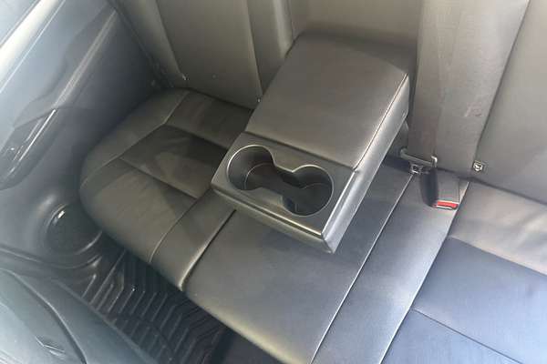 2020 Toyota Hilux SR5 GUN126R 4X4