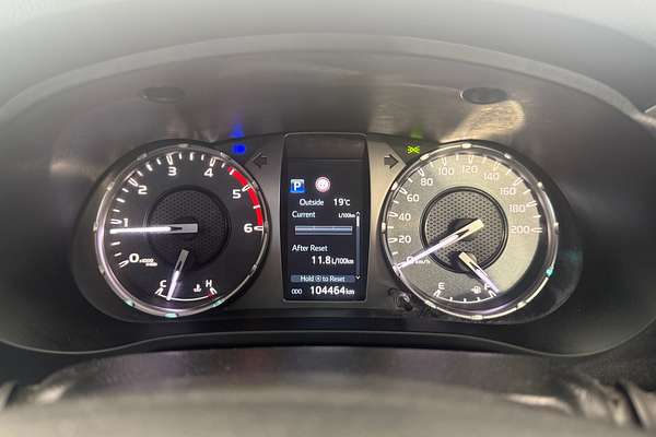 2020 Toyota Hilux SR5 GUN126R 4X4