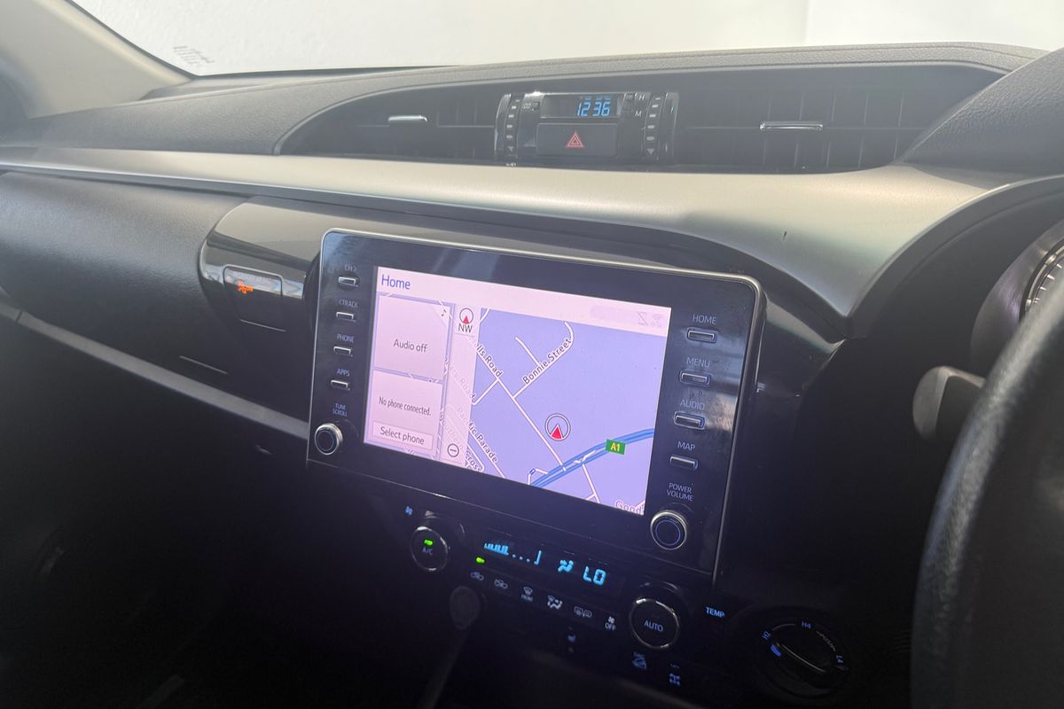 2020 Toyota Hilux SR5 GUN126R 4X4