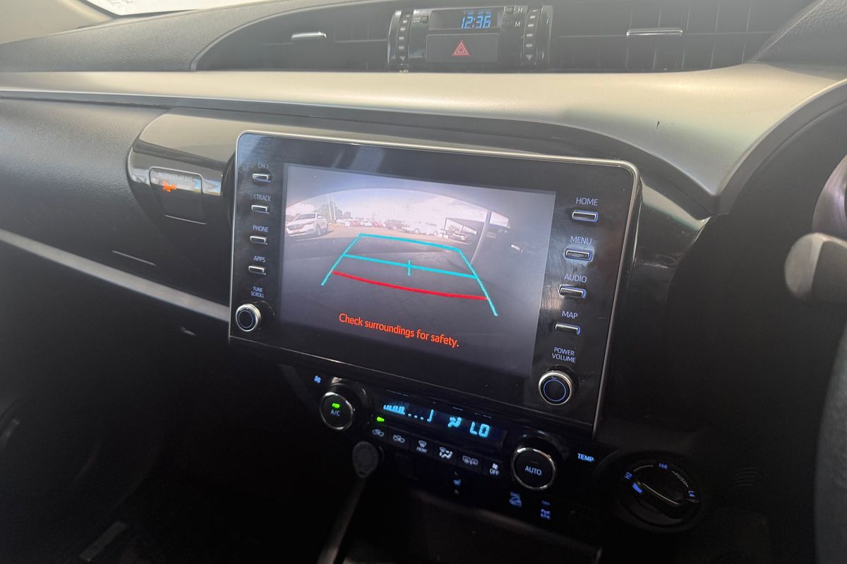 2020 Toyota Hilux SR5 GUN126R 4X4