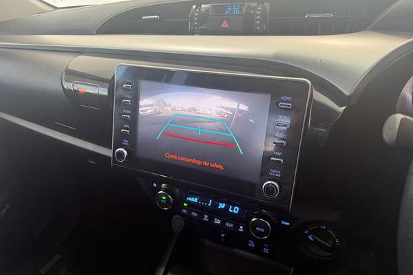 2020 Toyota Hilux SR5 GUN126R 4X4