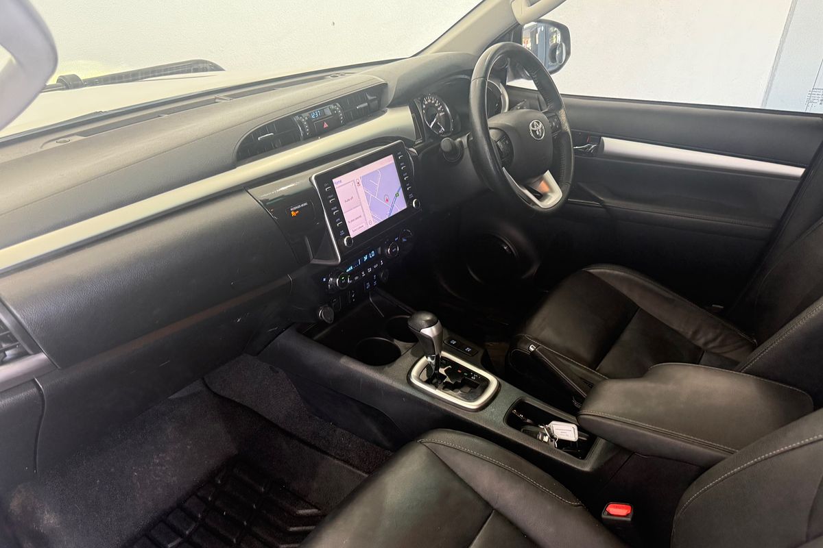 2020 Toyota Hilux SR5 GUN126R 4X4