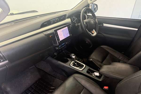 2020 Toyota Hilux SR5 GUN126R 4X4