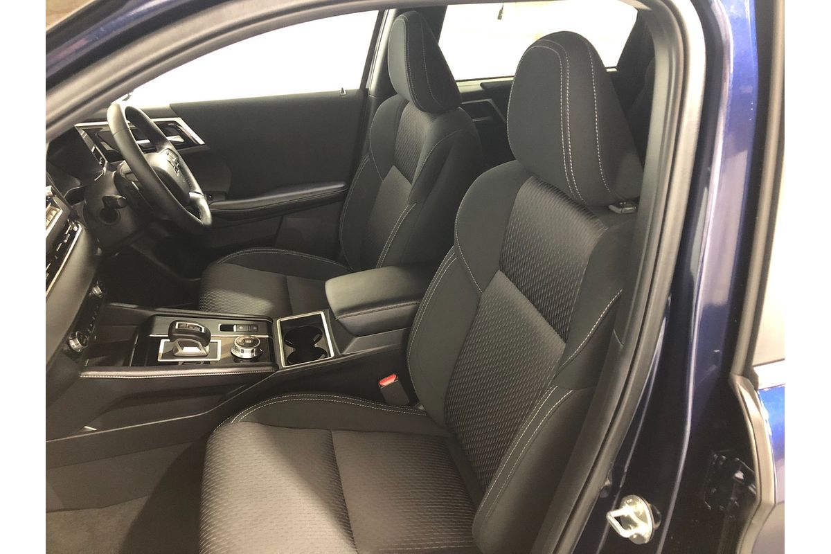 2023 Mitsubishi Outlander LS ZM