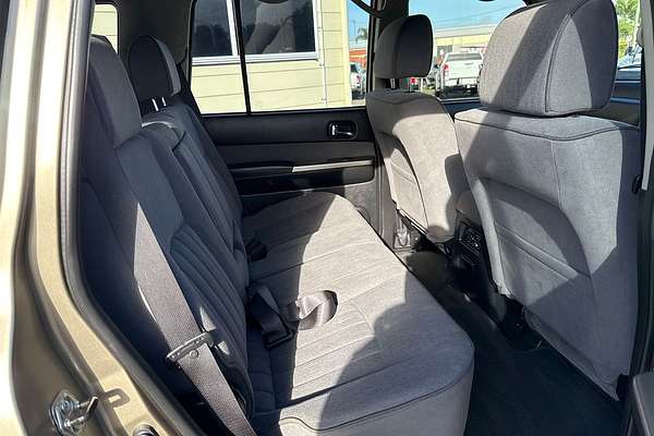2012 Nissan Patrol ST GU 8