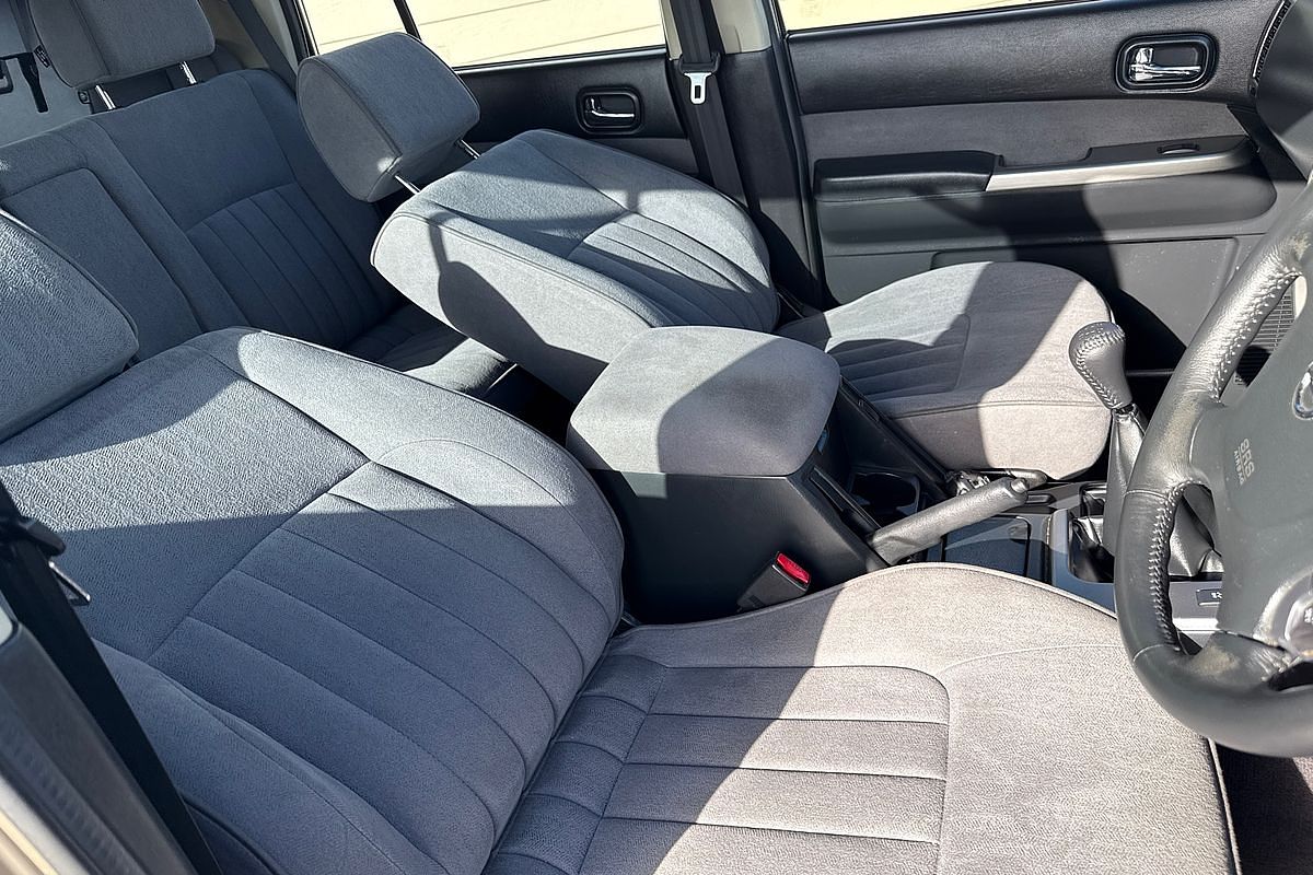 2012 Nissan Patrol ST GU 8