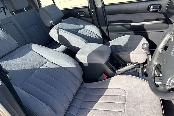 2012 Nissan Patrol ST GU 8