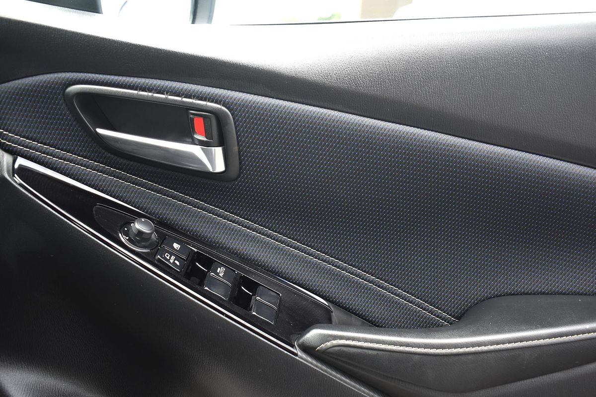 2023 Mazda 2 G15 Evolve DJ Series