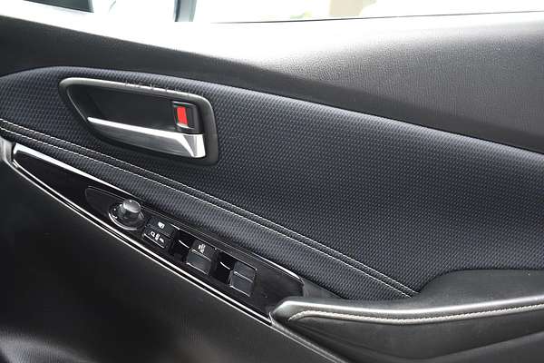 2023 Mazda 2 G15 Evolve DJ Series