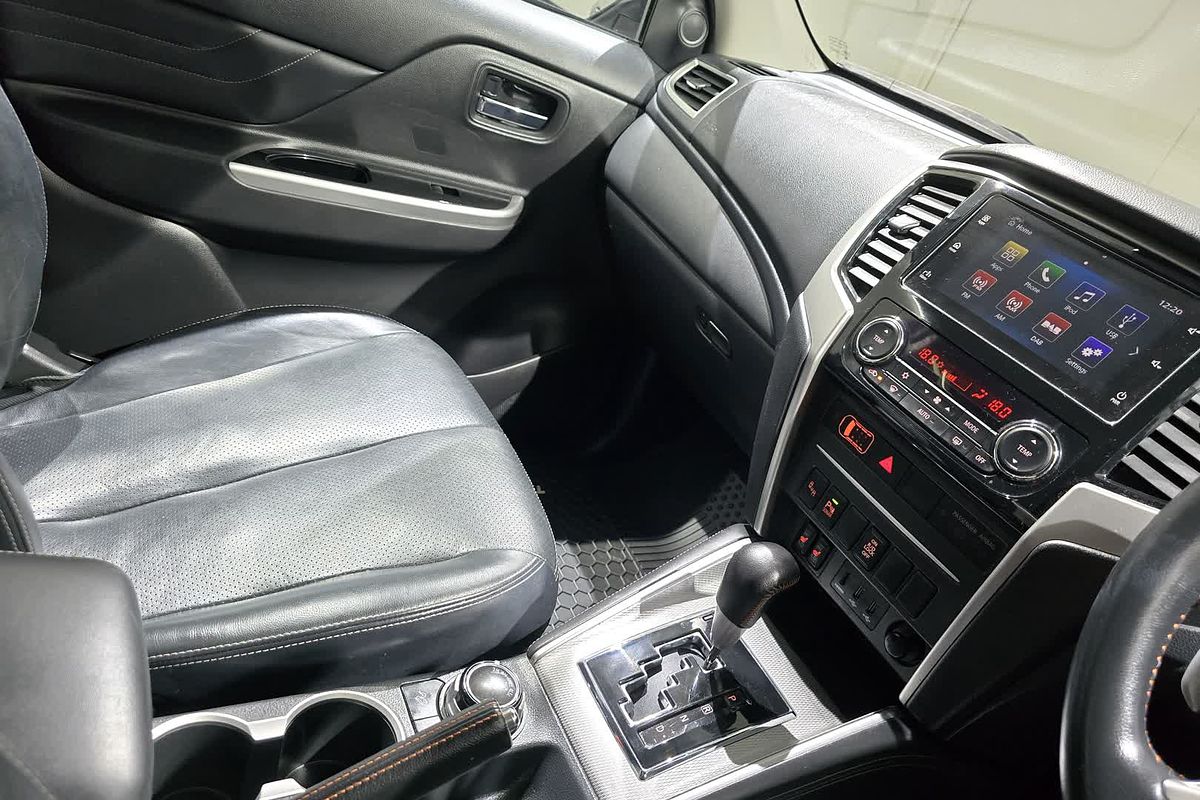 2020 Mitsubishi Triton GSR MR 4X4
