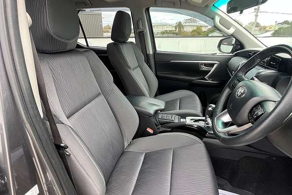 2022 Toyota Fortuner GXL GUN156R