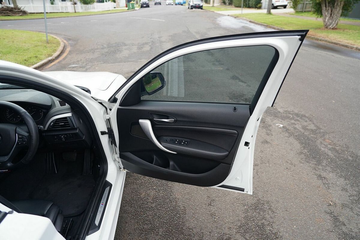 2012 BMW 118i Sport Line F20